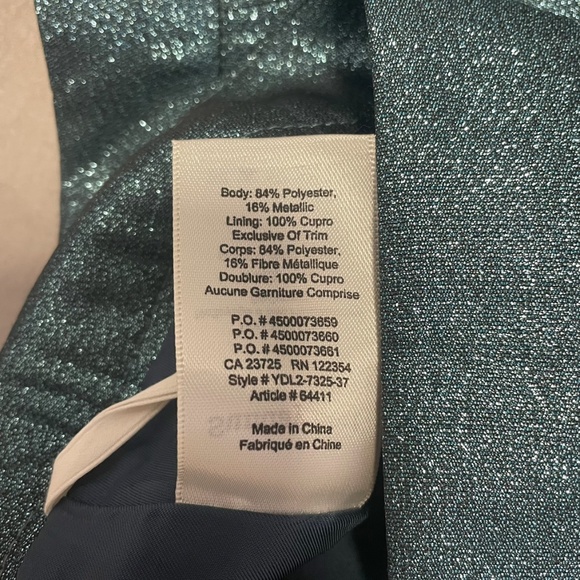 Aritzia Sparkly Shimmer Pleated Skirt - Picture 6 of 9